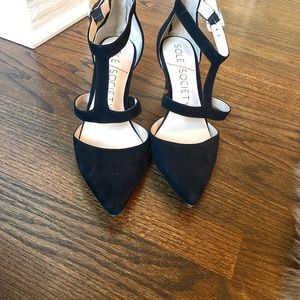 Sole/Society Edelyn Pump